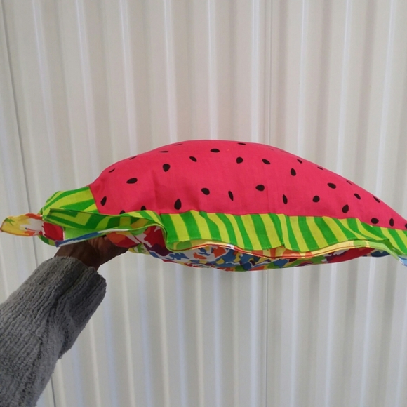 Available soon .Reversible watermelon and graffiti pillow - Picture 3 of 13